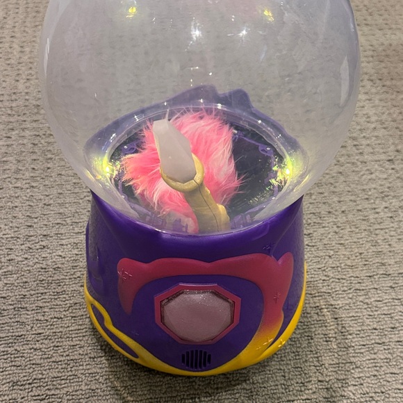 Magic Mixie - Picture 3 of 6